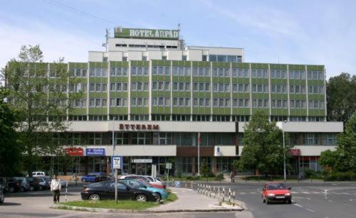 Hotel Arpad Tatabanya Bilik gambar